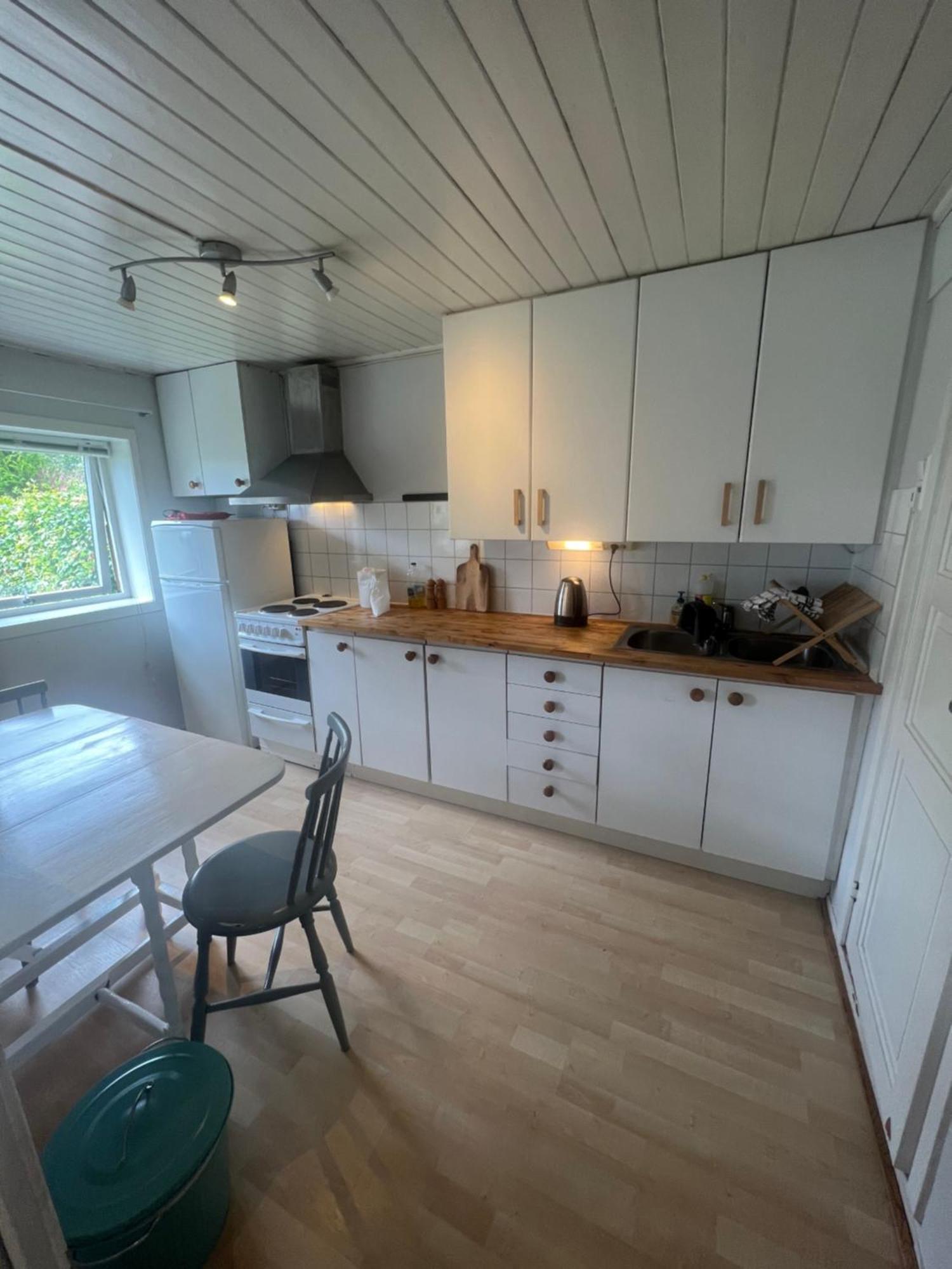 Cosy Apartment With Free Parking Bergen Exteriör bild